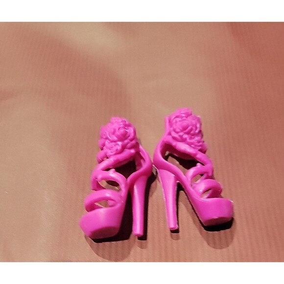 Briar Beauty First Chapter Ever After High Doll  Shoes Pink Heels replacement - Picture 4 of 6